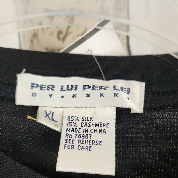 Black Long Sleeve Sweater - Picture 2 of 5